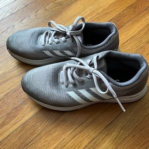 Adidas shoes size 6.5 womens